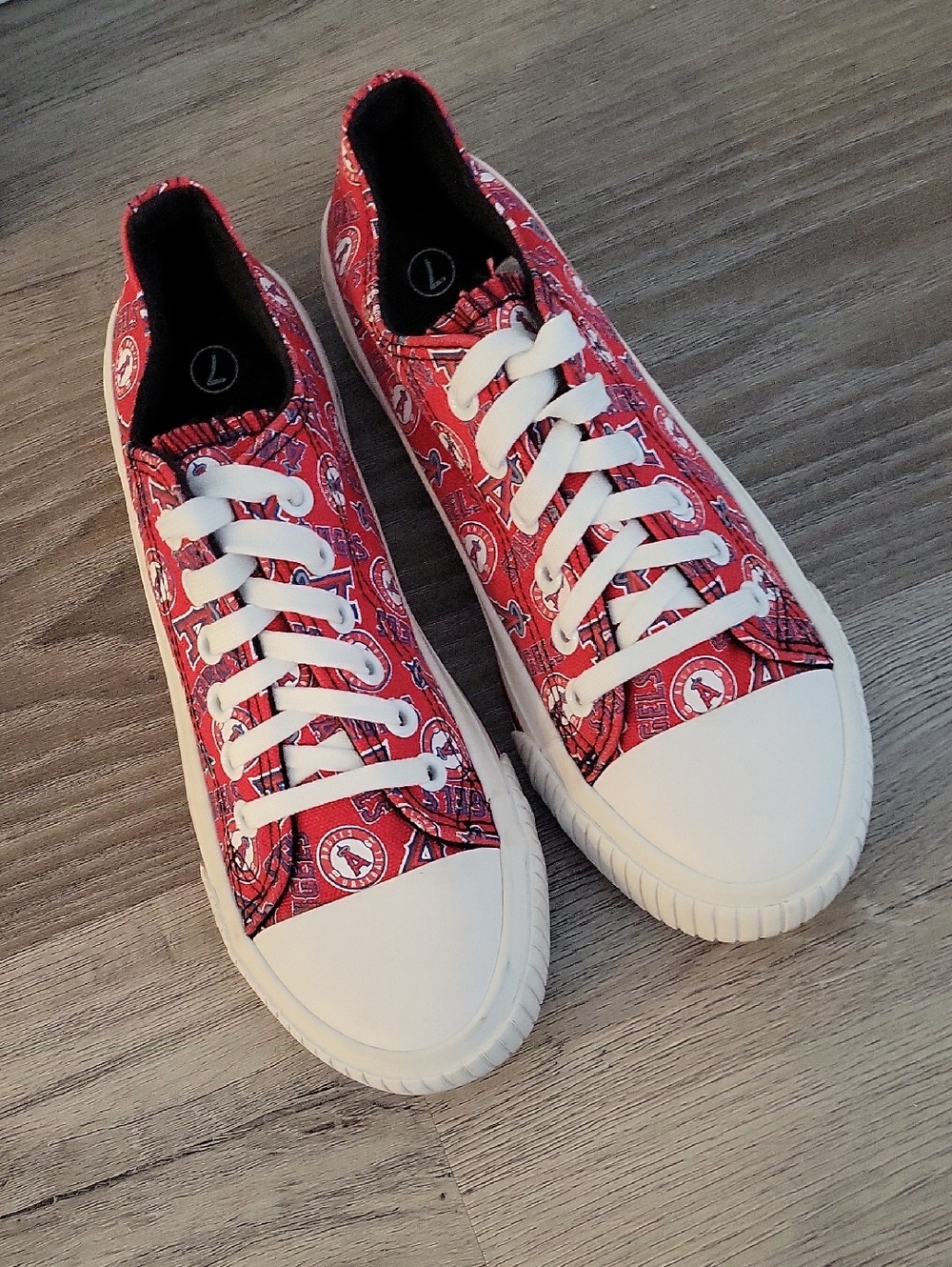 Women's Red Angel's Baseball Lace-Up Canvas Sneakers Size 7